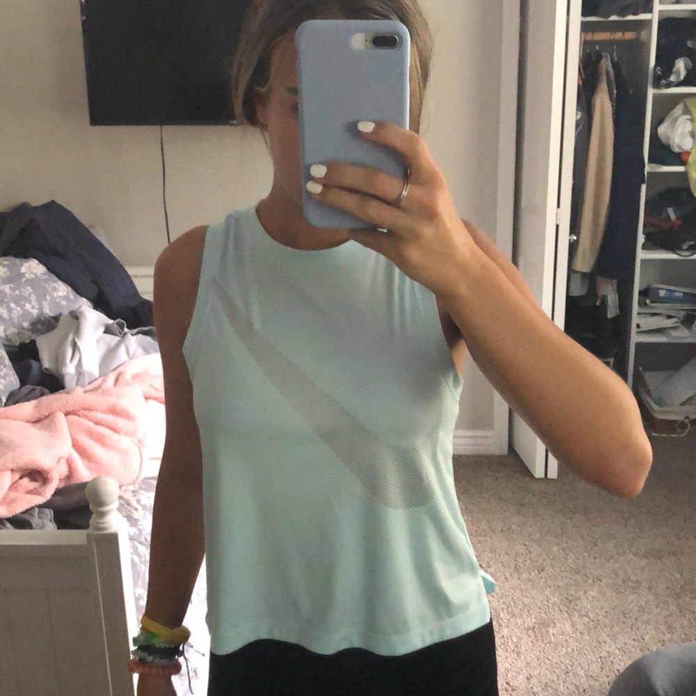 light blue nike tank